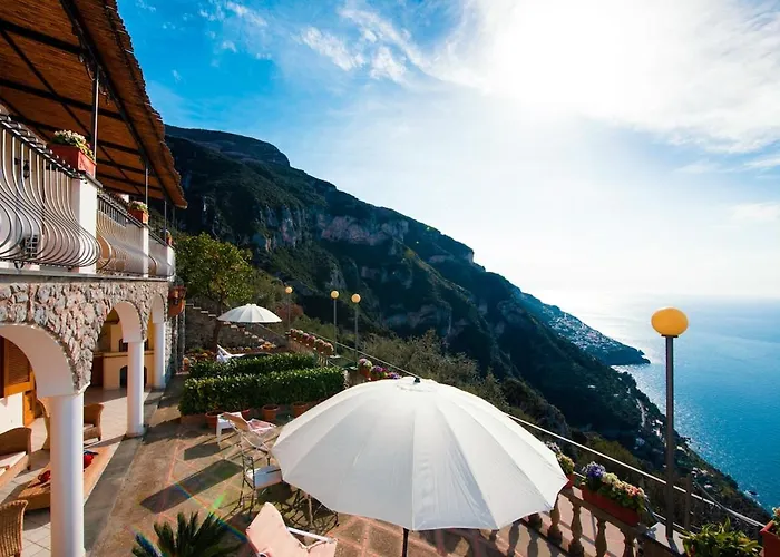 De Vivo Realty - Savina